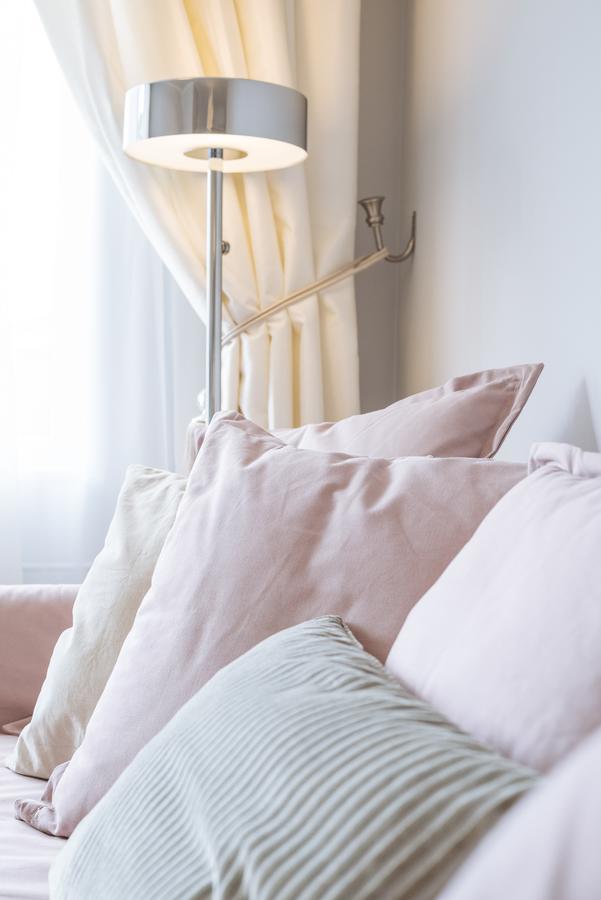 Luxury City Centre Apartment Bucarest Extérieur photo